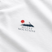 Silent Mountains – Breathe Wander Unwind